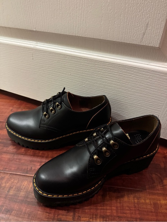 Dr. Martens Shoes - New In Box Dr. Martens Leona Platform Heeled Shoes Boots Size 9 Women's